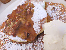Pancake Pantry(Nashville)ɂāAuOrange-Walnut Pancakesv